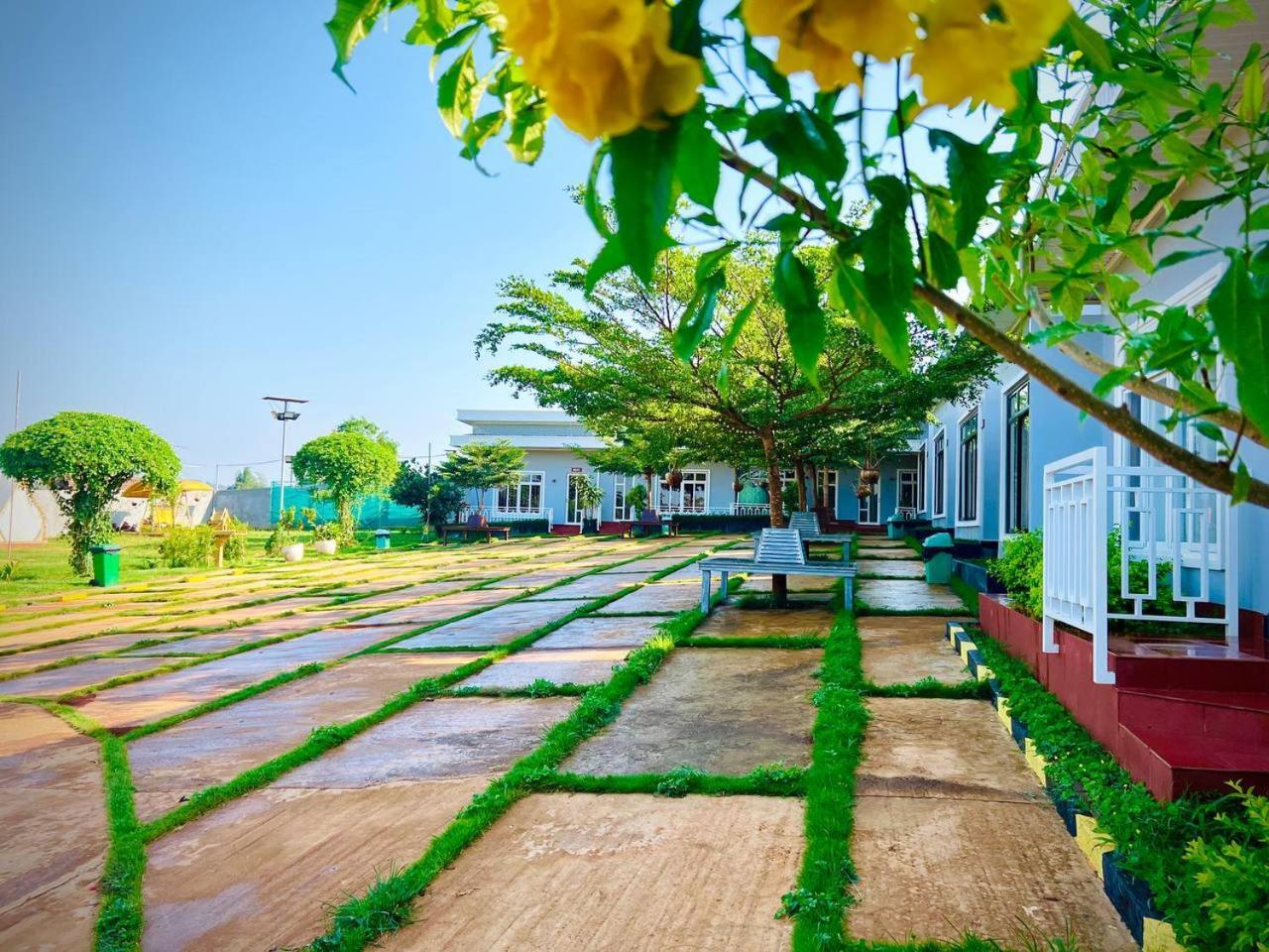 Chomkatae Bungalows Sen Monourom Exteriör bild