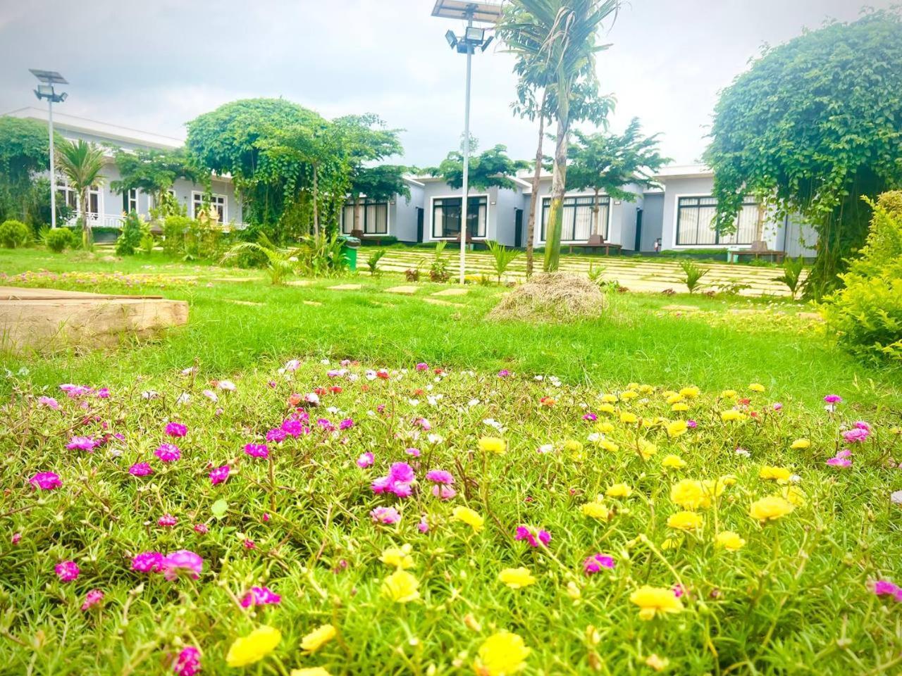 Chomkatae Bungalows Sen Monourom Exteriör bild